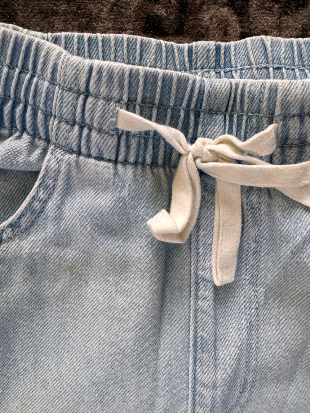 Universal Thread Light Blue Elastic Waist Denim Jeans - Picture 3 of 4